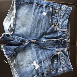 American Eagle Hi-Rise Shortie Short
